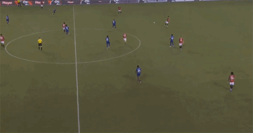 乌加特成曼联灾星 球迷冷眼待其离队