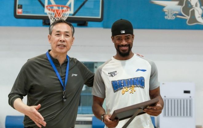 北京男篮官宣解约外援贝利 新援阿隆德斯即将登